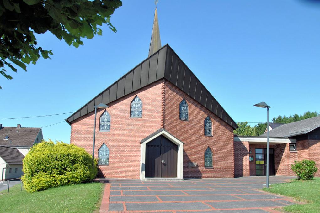 Kapelle und Pfarrheim